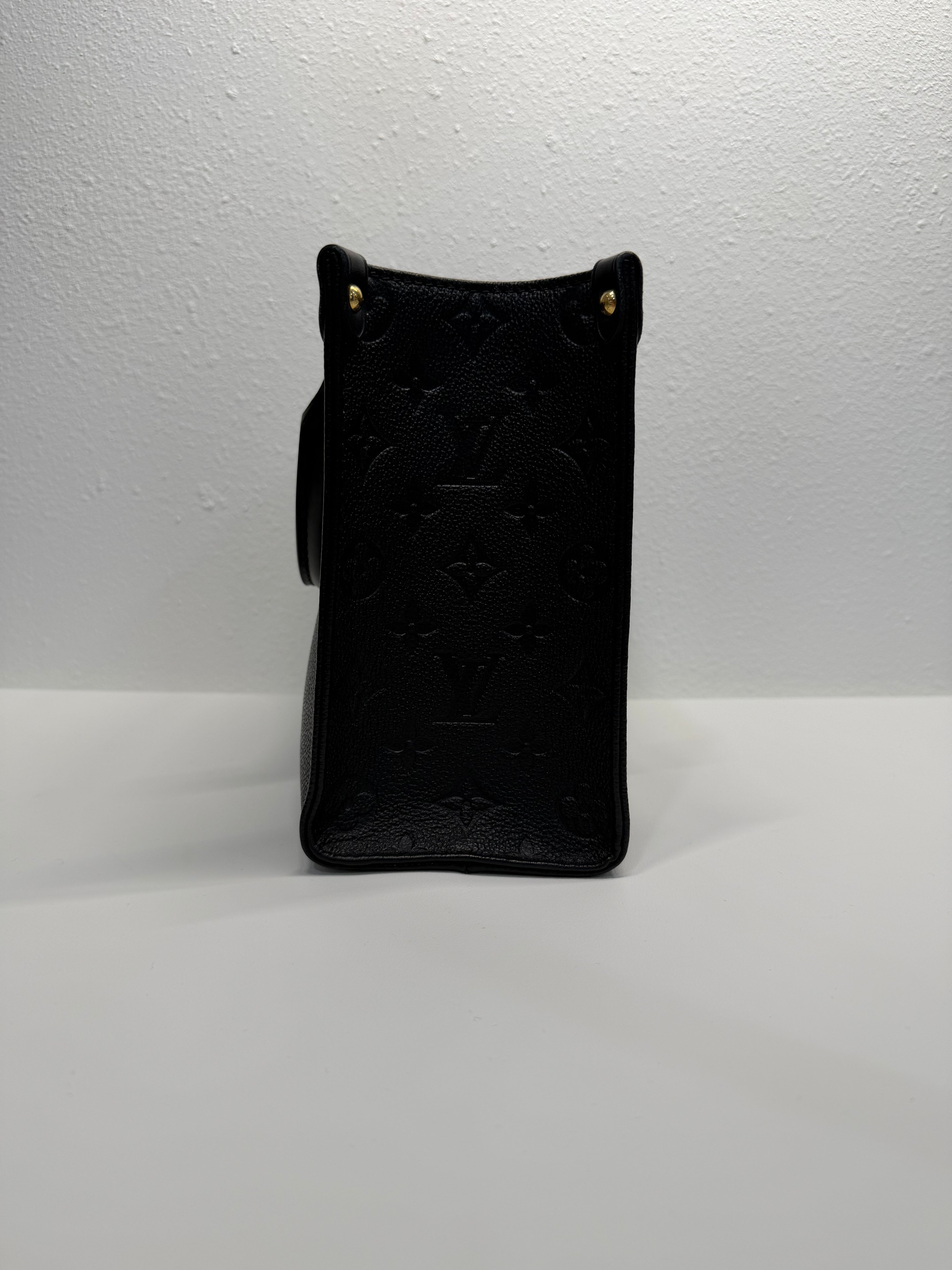 Louis Vuitton on the go pm