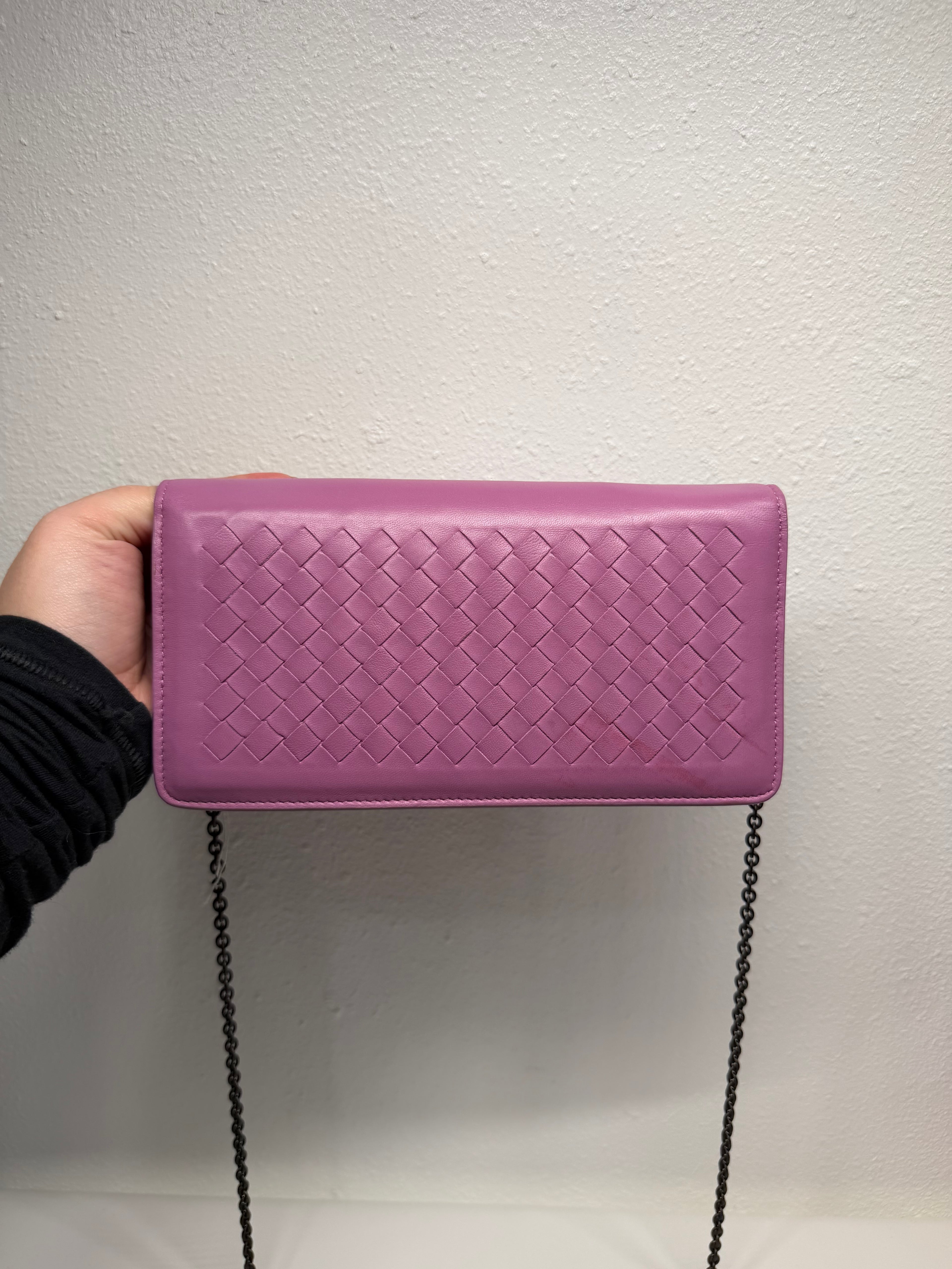 Bottega veneta intrecciato chain wallet
