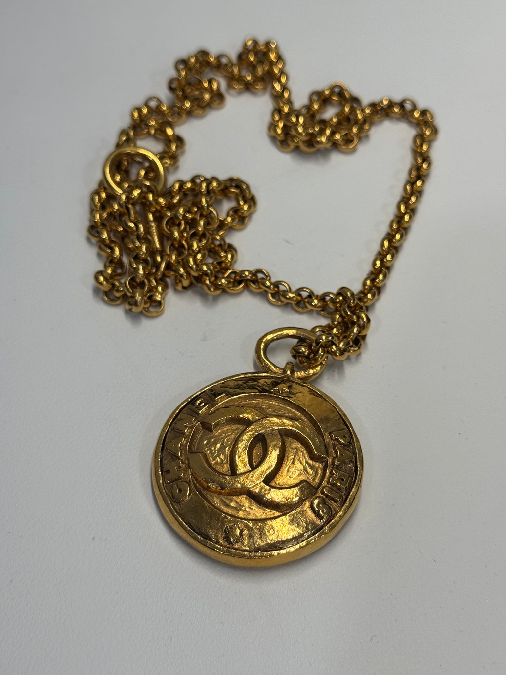 Chanel mirror necklace