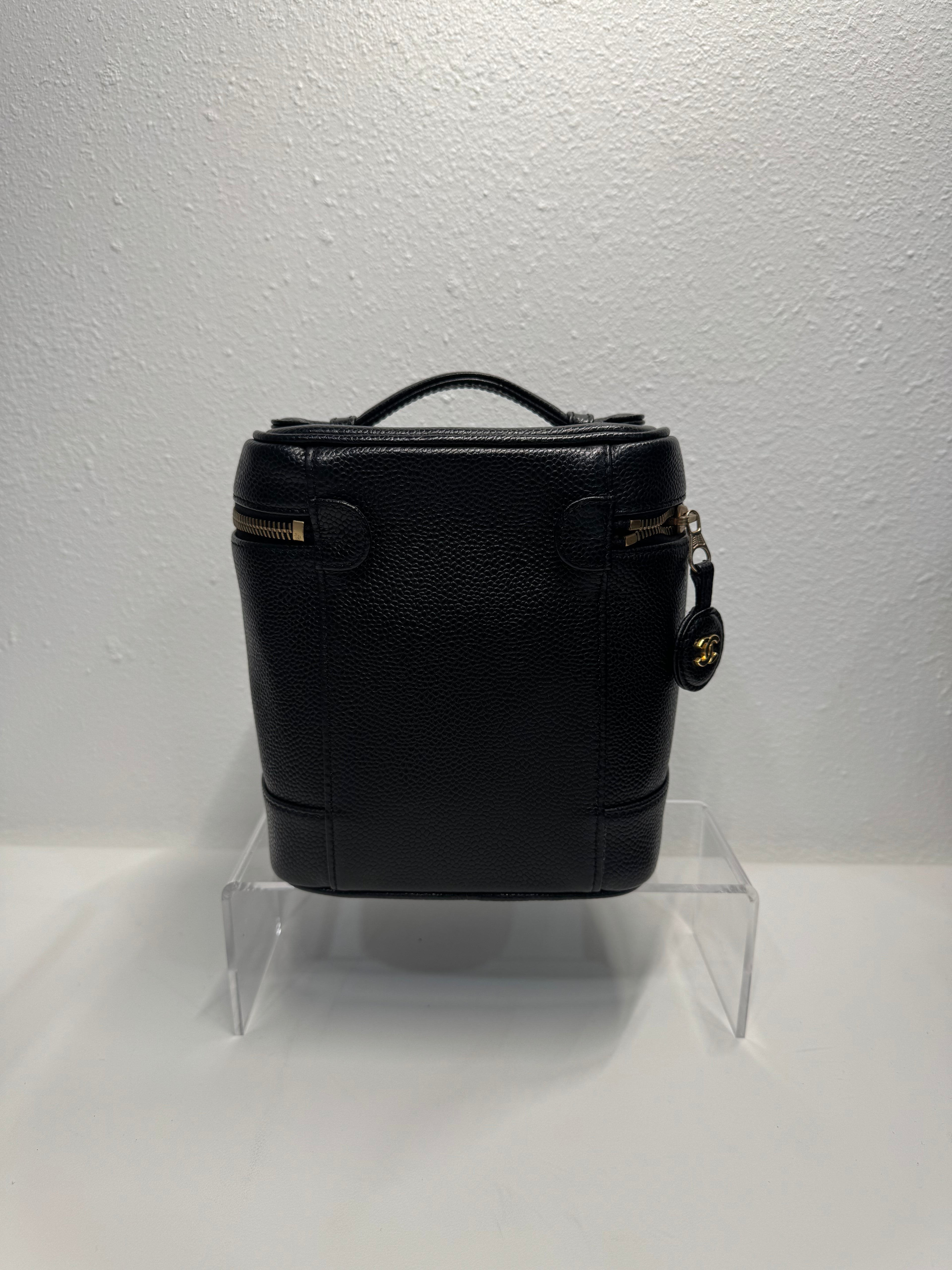 Chanel vanity caviar