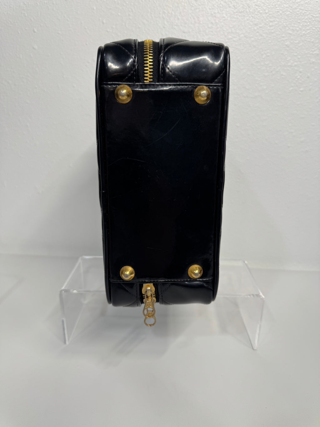 Vintage chanel patent leather vanity