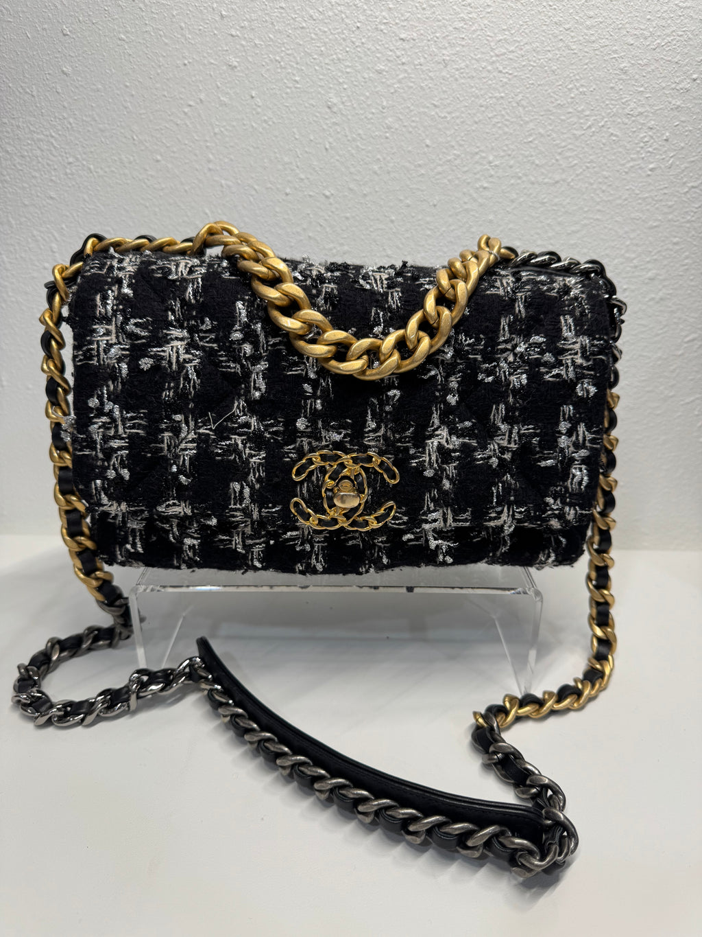 Chanel tweed