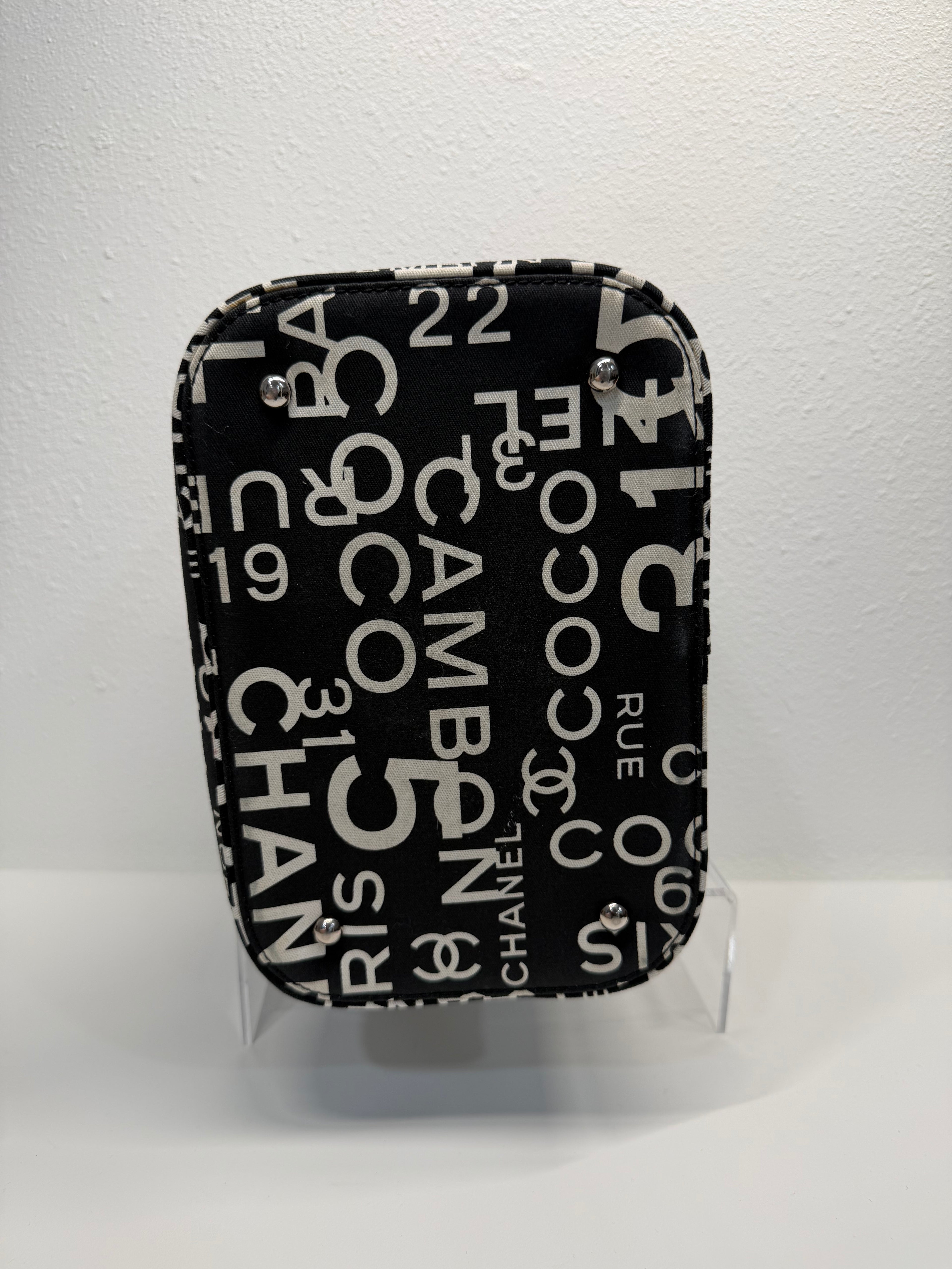 Chanel “by the sea” vanity case