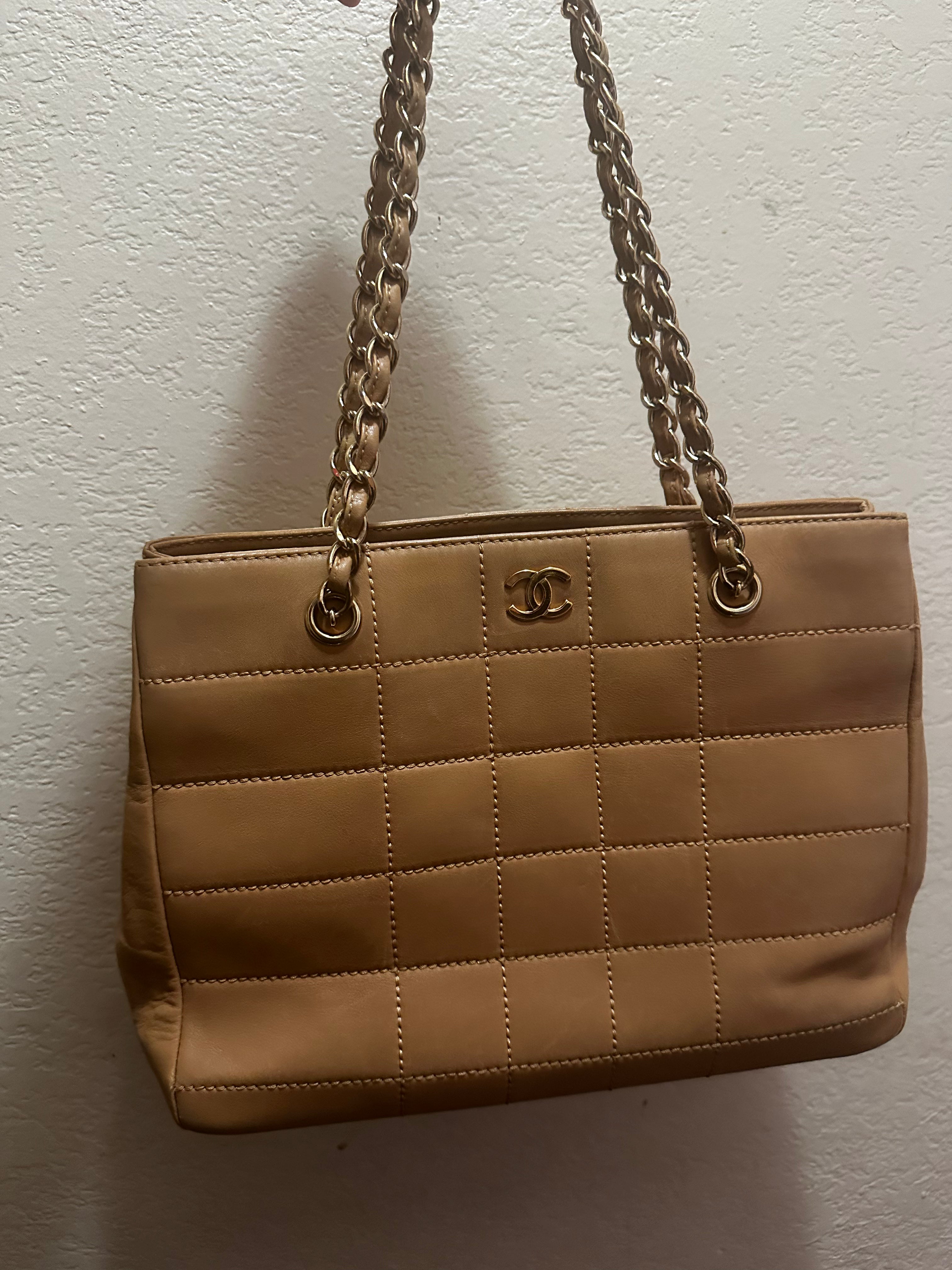 Chanel Tote Beige
