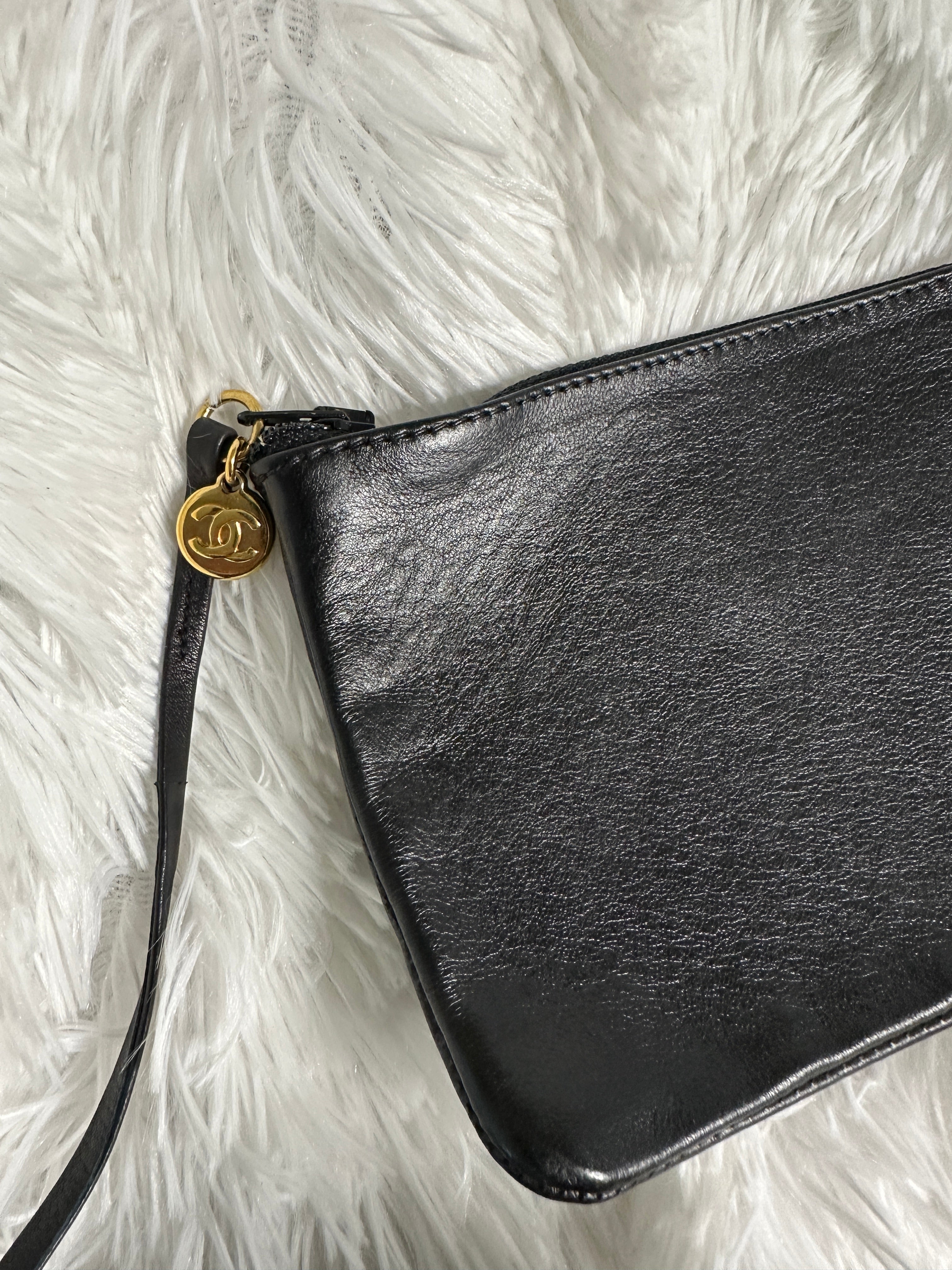 Chanel Bucket bag