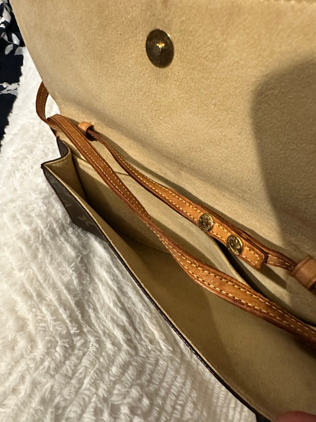 Preloved Louis Vuitton Twin Pochette Monogram